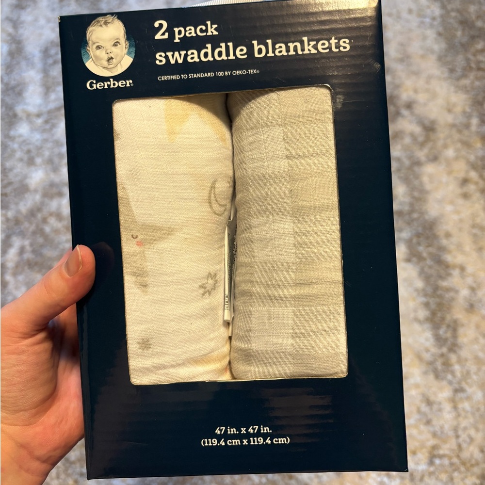 🌸 Gerber 🌸 swaddle blankets